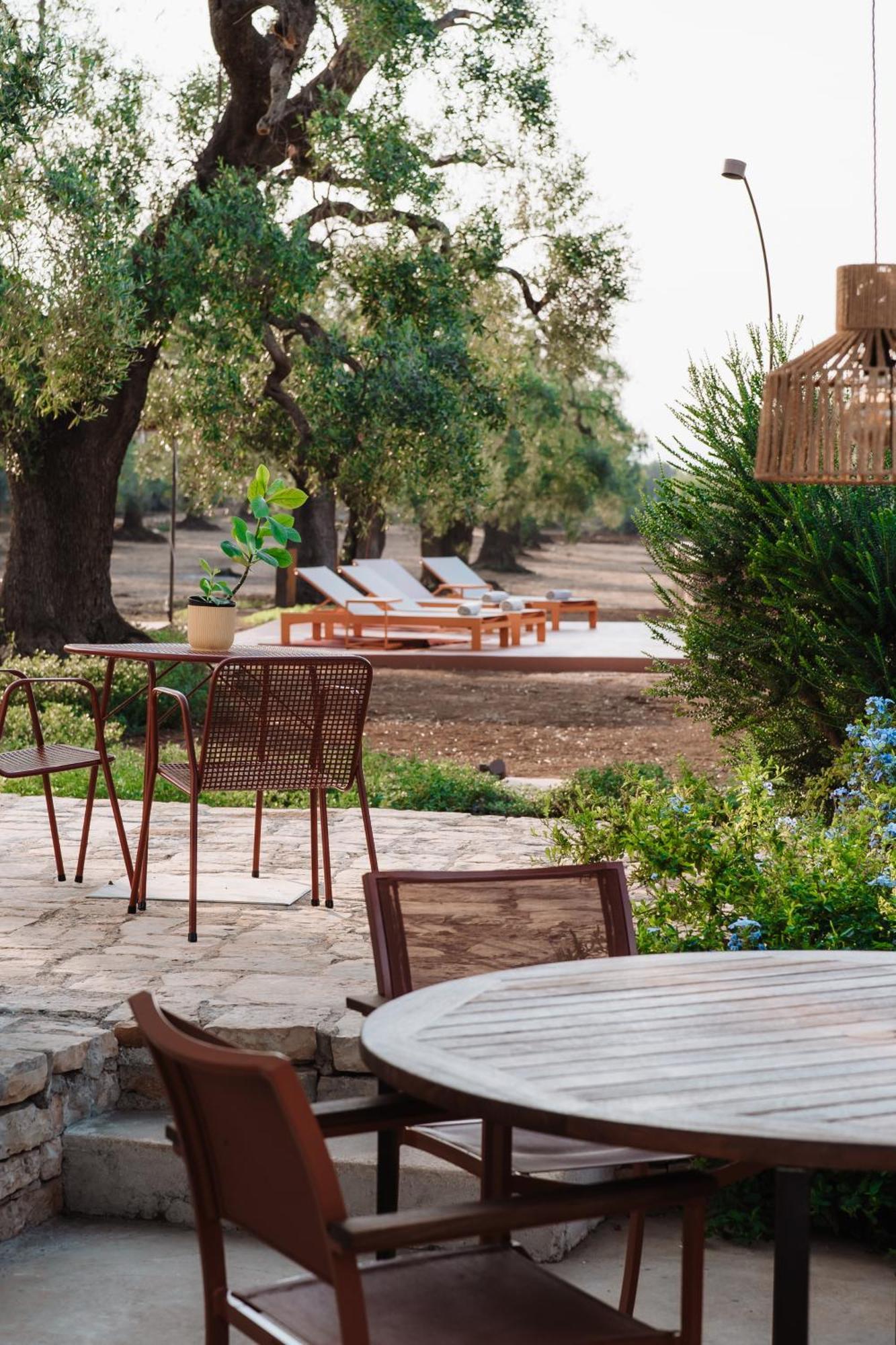 ファザーノ Ozio - Il Trullo Rosso Bed & Breakfast エクステリア 写真